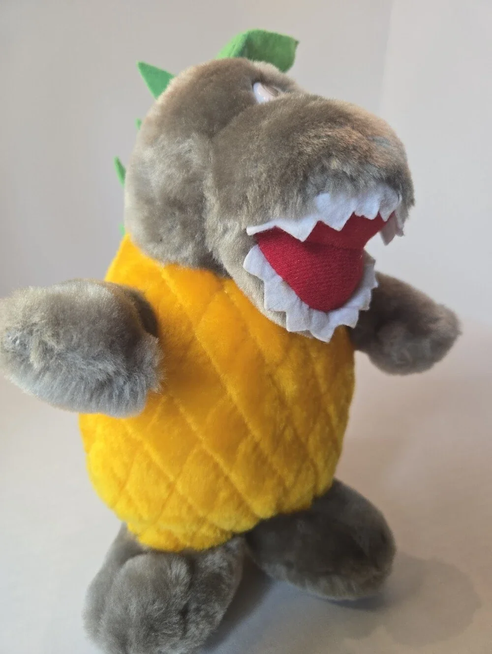 Vintage 90s Dole Promotional Dinosaur Pineapple Plush Pineosauraus
